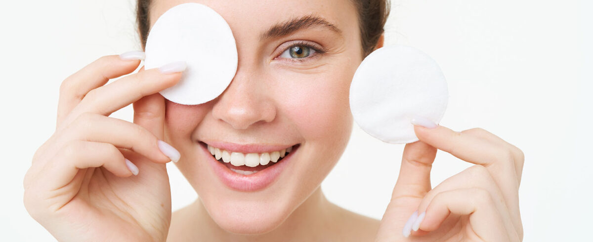 Blog banner reinigers 1200x490 - Summer-proof skincare: why cleansing is extra important now - news, news